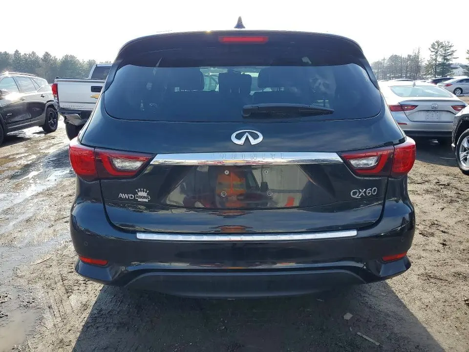 2019 INFINITI QX60 LUXE  