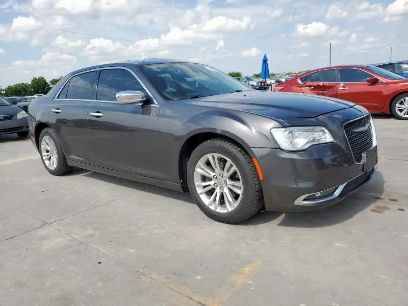 2016 CHRYSLER 300C   