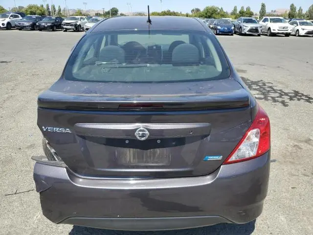 2015 NISSAN VERSA S  