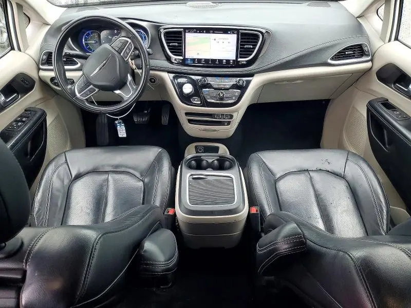 2022 CHRYSLER PACIFICA HYBRID TOURING L  