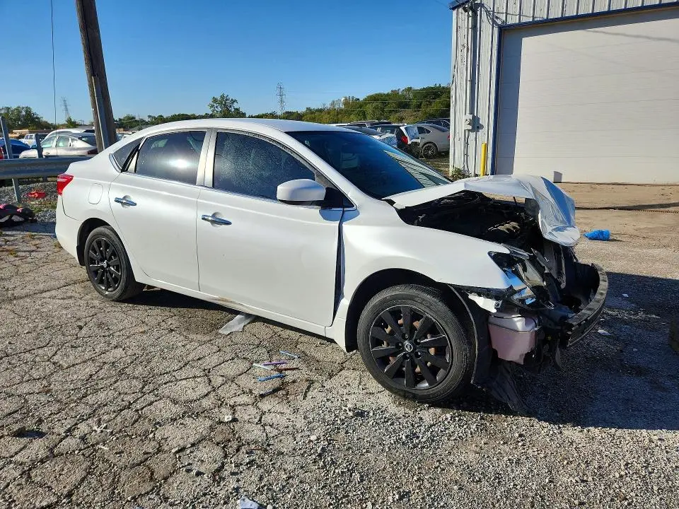 2016 NISSAN SENTRA SV  