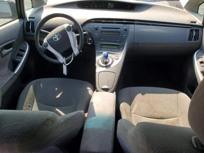 2010 TOYOTA PRIUS I  