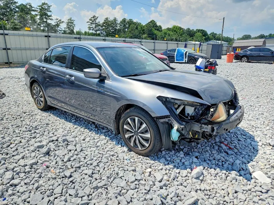 2011 HONDA ACCORD LX  