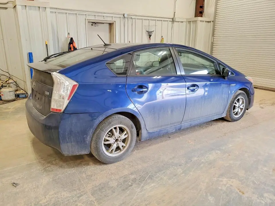2010 TOYOTA PRIUS IV  