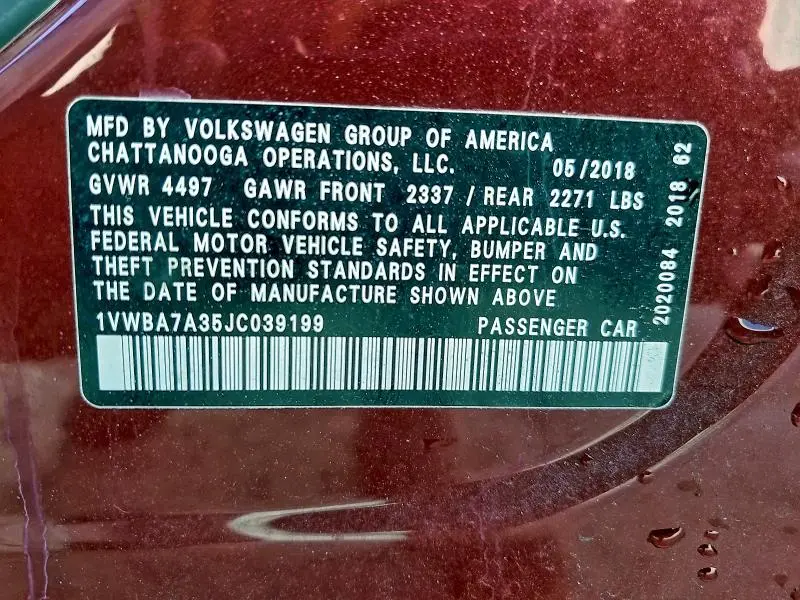 2018 VOLKSWAGEN PASSAT SE  