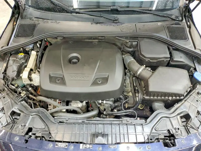 2016 VOLVO V60 T5 PREMIER  