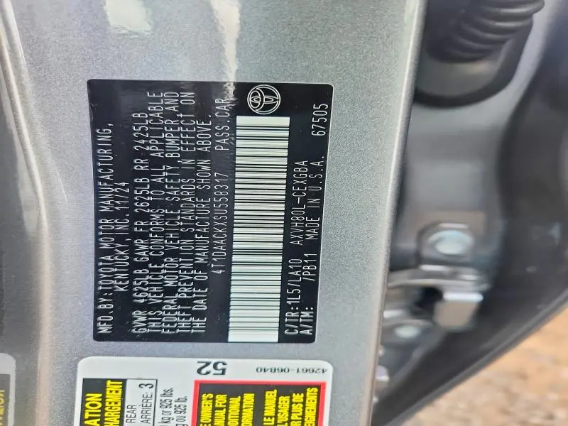 2025 TOYOTA CAMRY XLE  