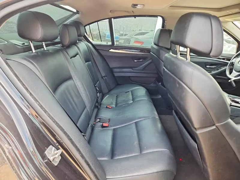 2011 BMW 528 I  