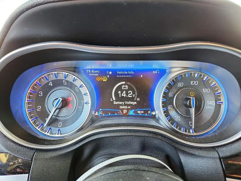 2023 CHRYSLER 300 TOURING  