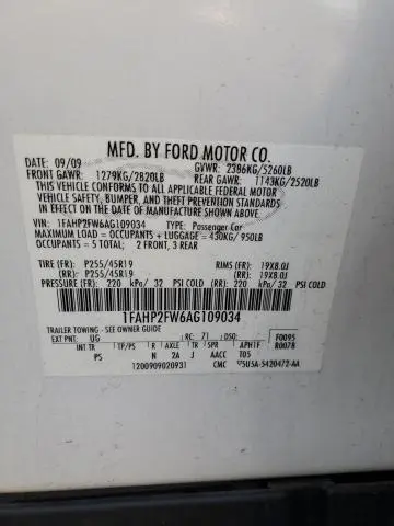 2010 FORD TAURUS LIMITED  