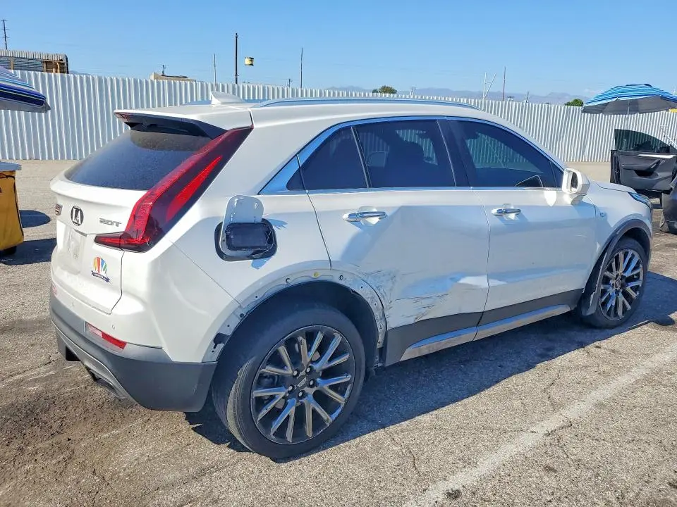 2019 CADILLAC XT4 PREMIUM LUXURY  