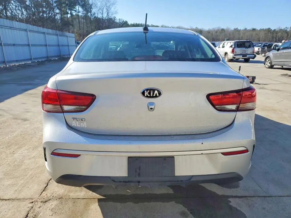 2021 KIA RIO LX  