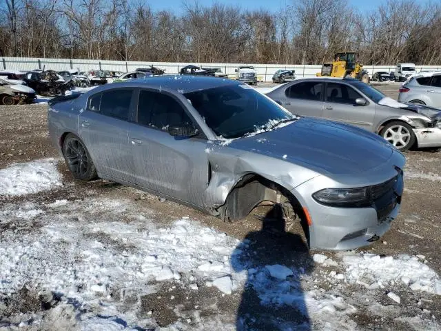 2016 DODGE CHARGER SXT  