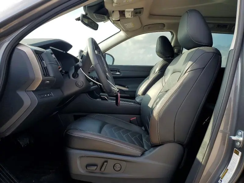 2024 NISSAN PATHFINDER   