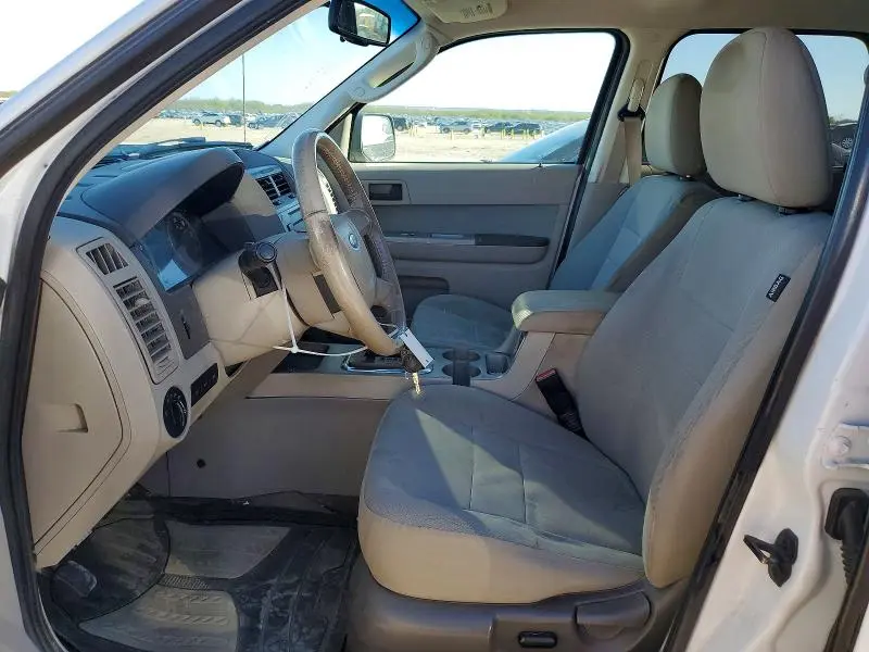 2012 FORD ESCAPE XLT  