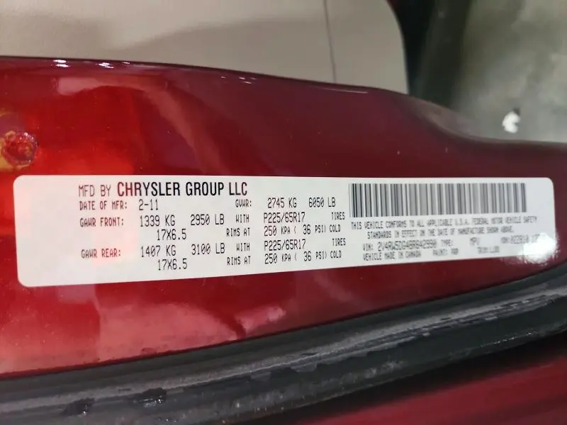 2011 VOLKSWAGEN ROUTAN SEL  