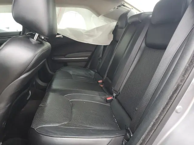 2016 CHRYSLER 300C   