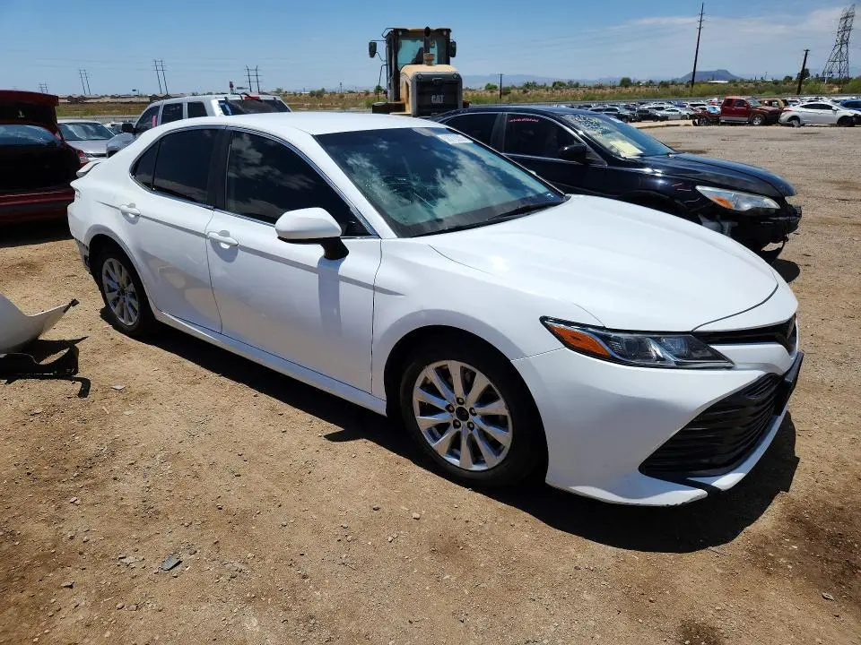 2019 TOYOTA CAMRY LE  