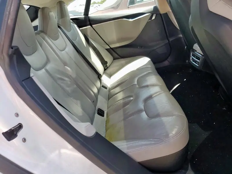 2015 TESLA MODEL S 85D  
