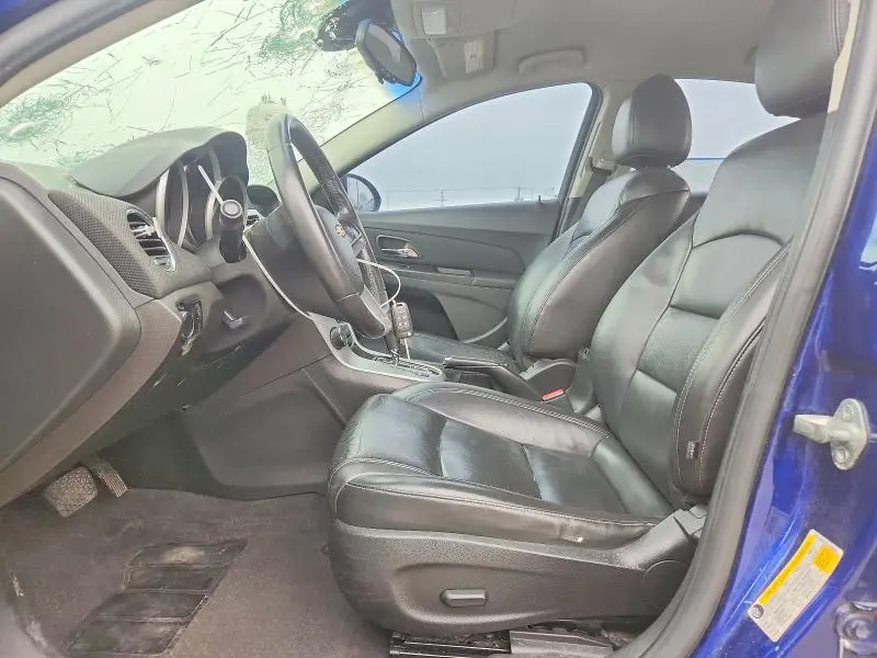 2012 CHEVROLET CRUZE LT  