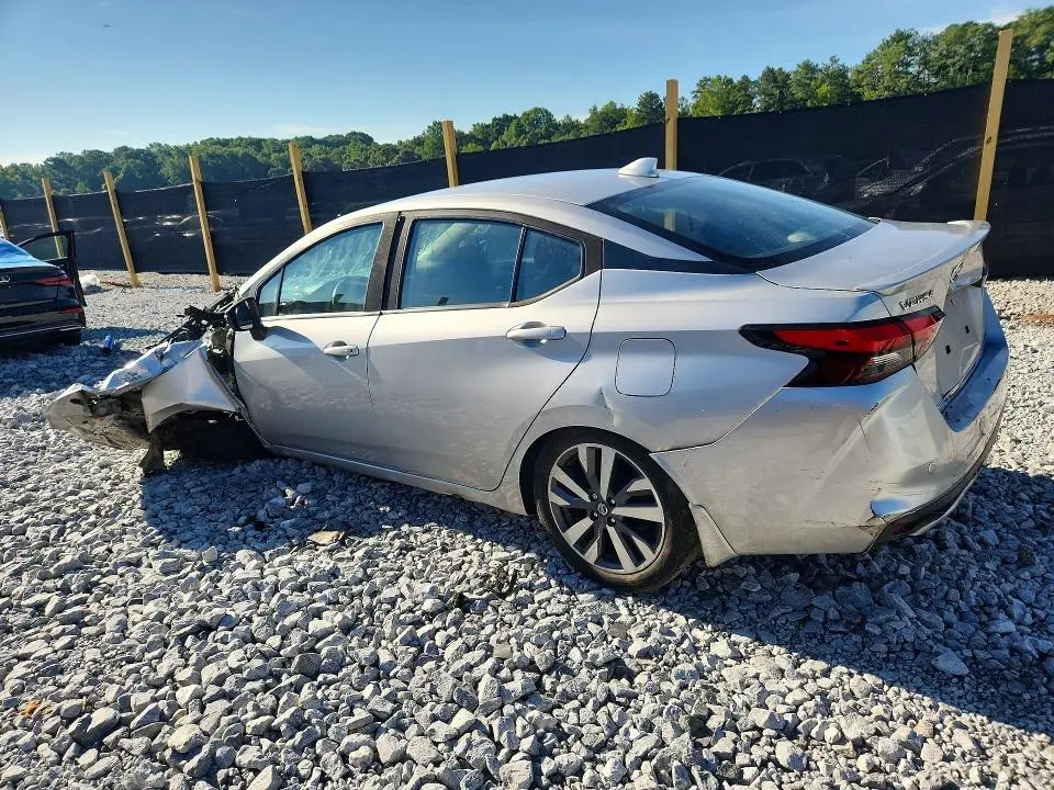 2020 NISSAN VERSA SR  
