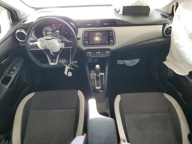 2021 NISSAN VERSA SV  