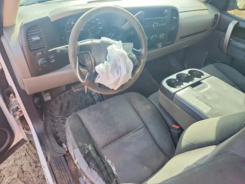 2011 CHEVROLET SILVERADO C1500 LS  