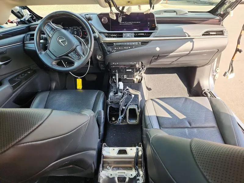 2019 LEXUS ES 350  