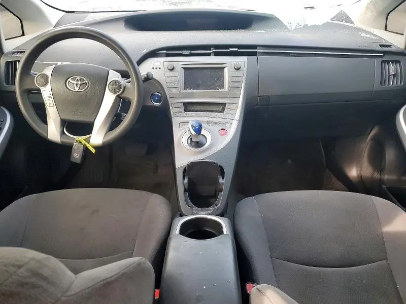 2015 TOYOTA PRIUS   