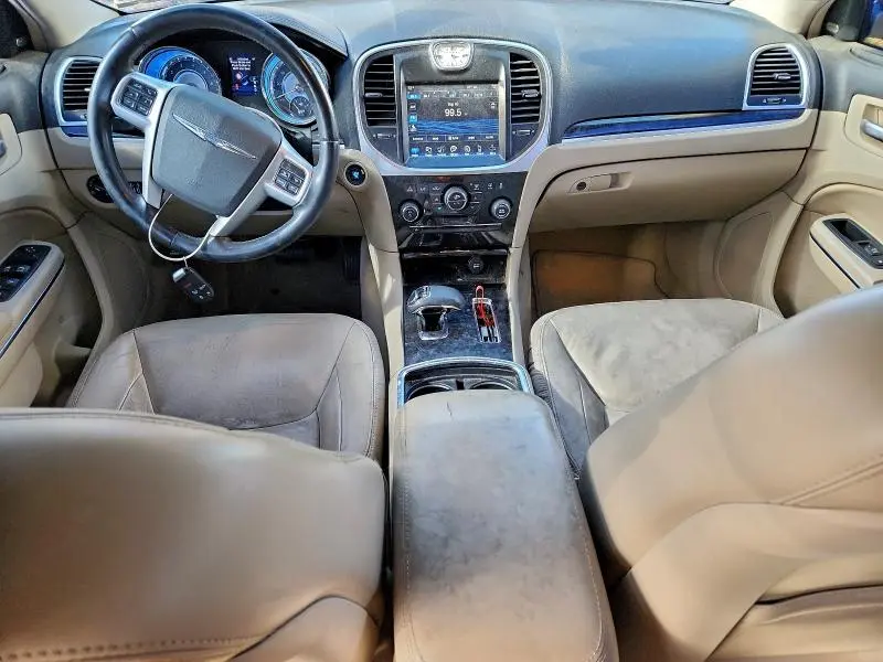 2012 CHRYSLER 300 LIMITED  