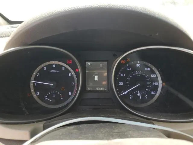 2017 HYUNDAI SANTA FE SE  