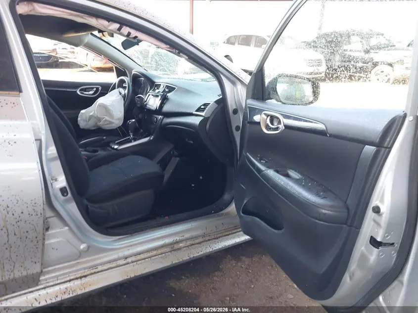 2016 NISSAN SENTRA SR