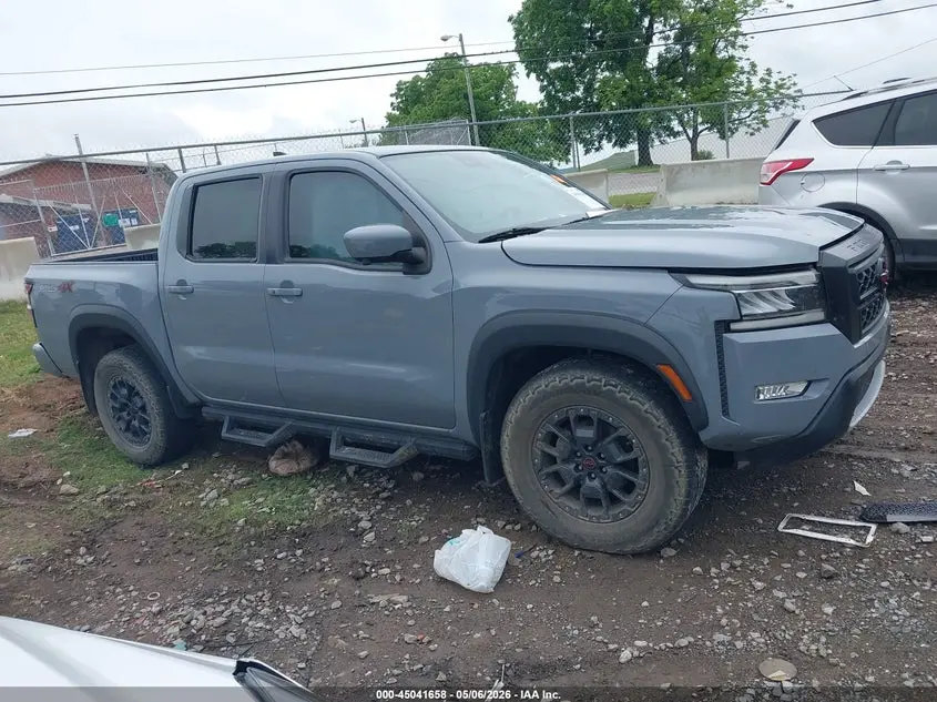 2023 NISSAN FRONTIER PRO-4X 4X4