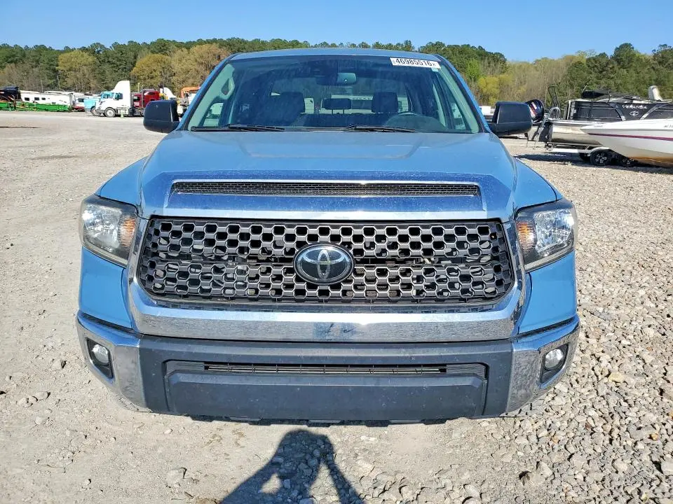 2020 TOYOTA TUNDRA SR5  