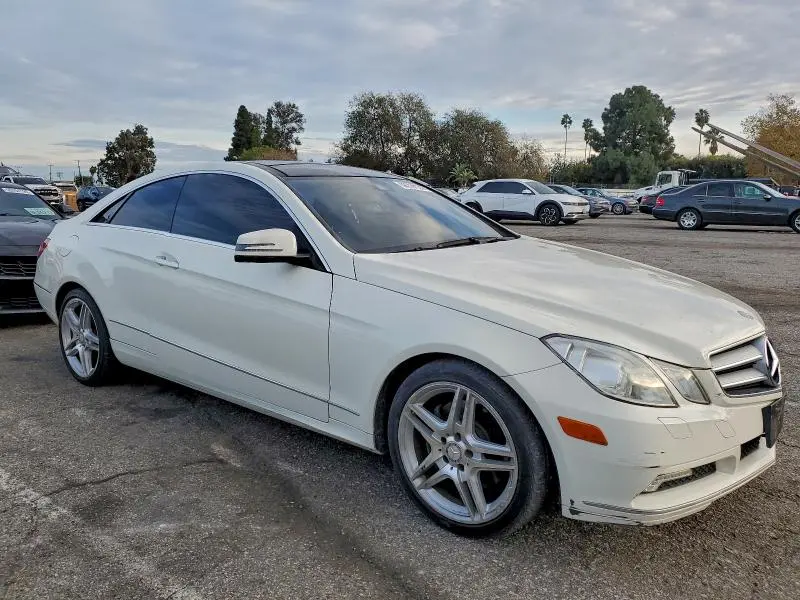 2011 MERCEDES-BENZ E 350  