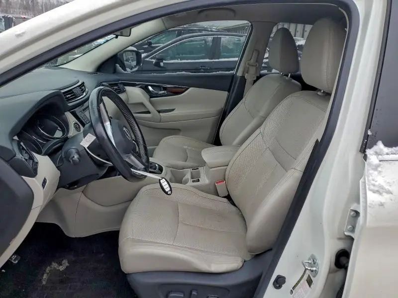 2017 NISSAN ROGUE SPORT S  