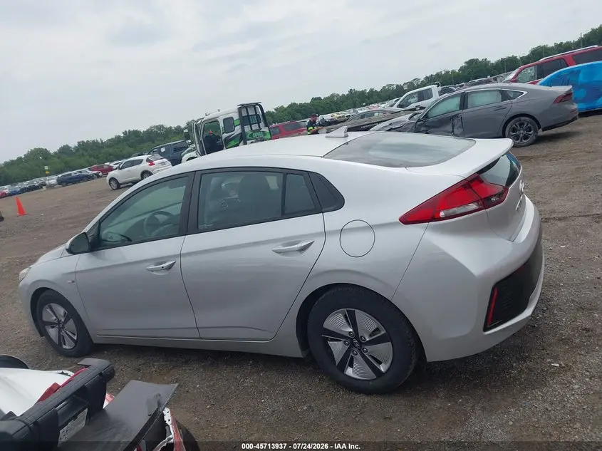 2018 HYUNDAI IONIQ HYBRID BLUE