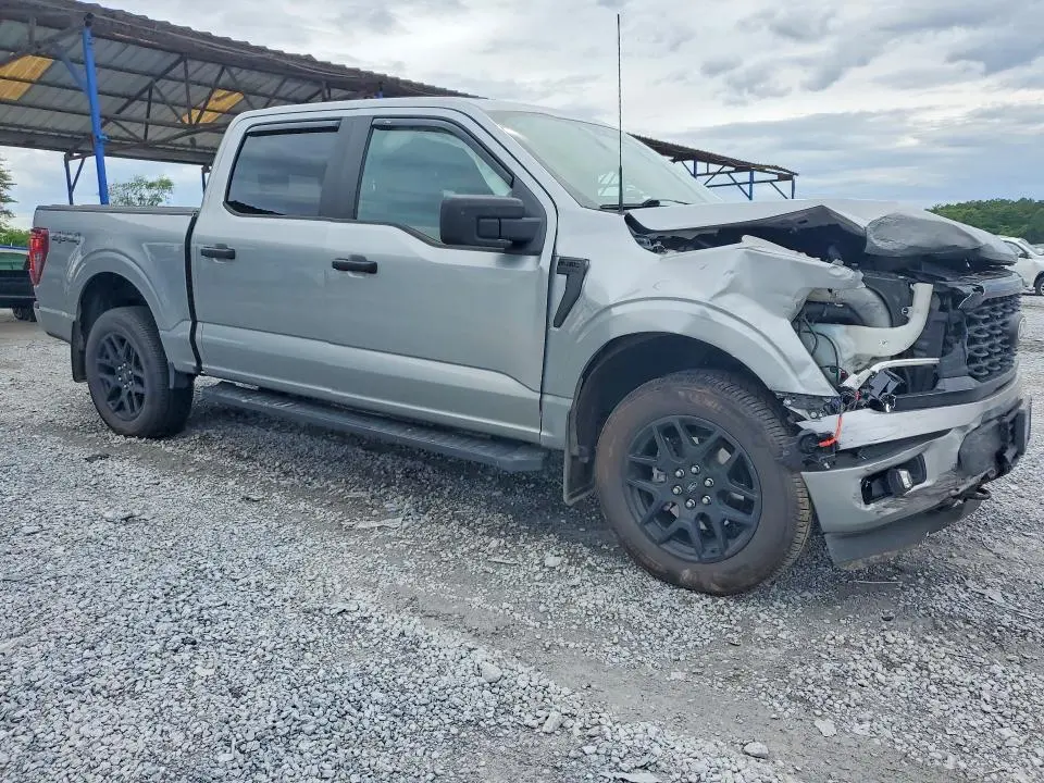 2024 FORD F150 STX  