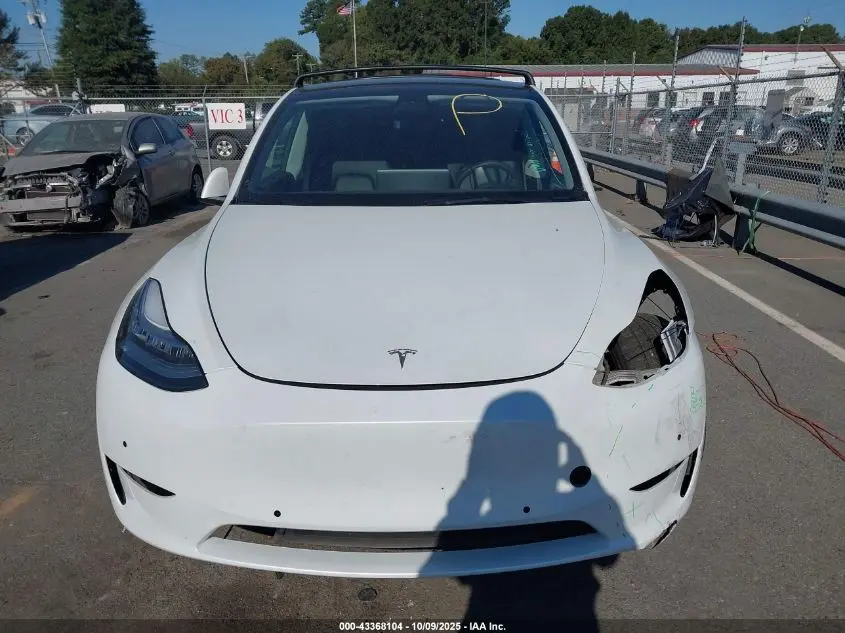2022 TESLA MODEL Y LONG RANGE DUAL MOTOR ALL-WHEEL DRIVE
