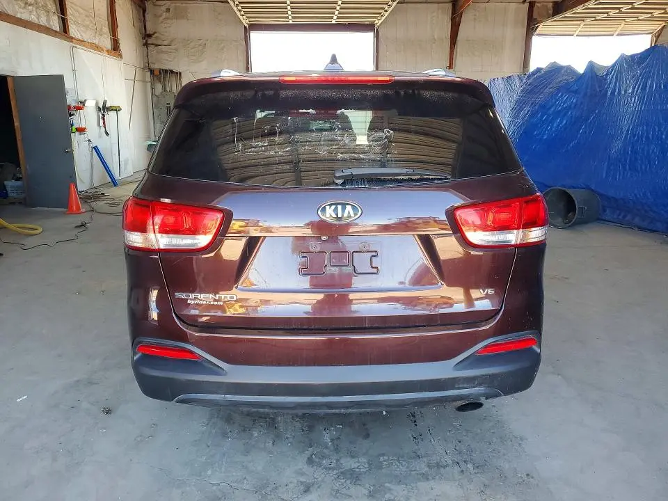 2016 KIA SORENTO LX V6  