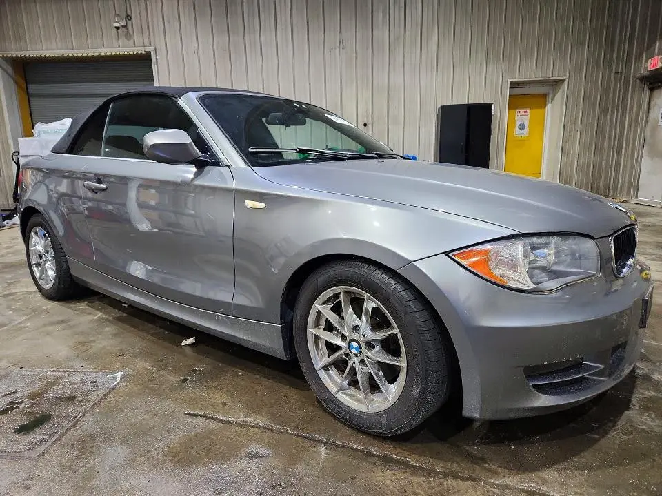 2011 BMW 128 I  