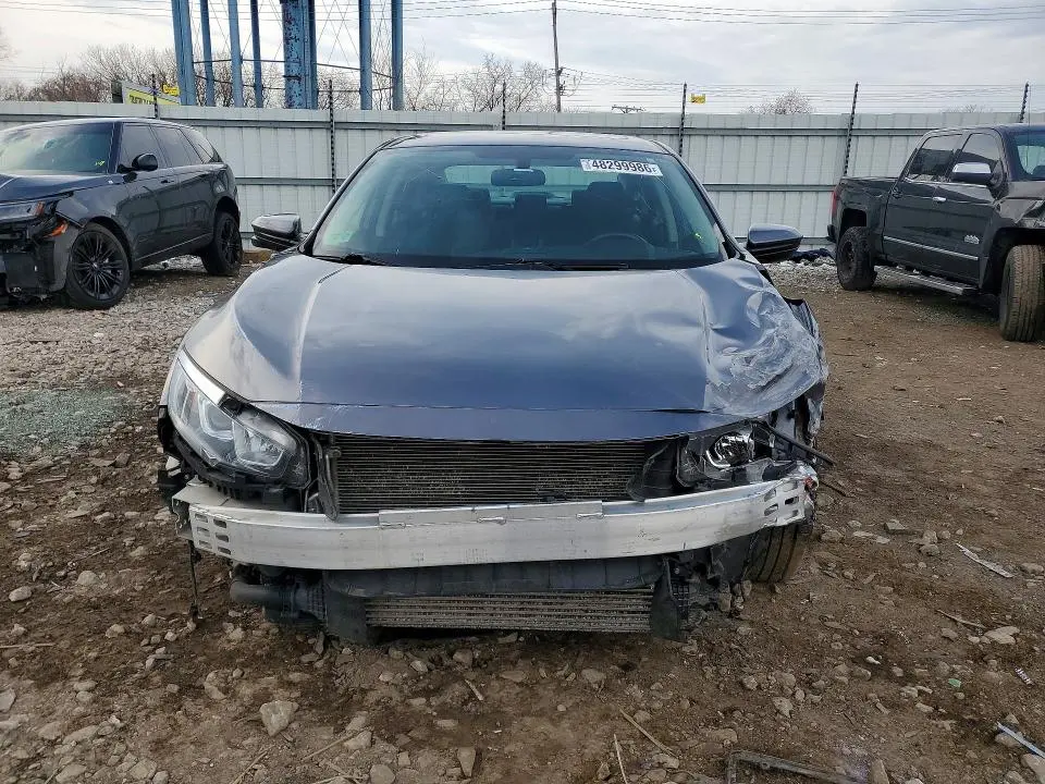 2018 HONDA CIVIC EX  