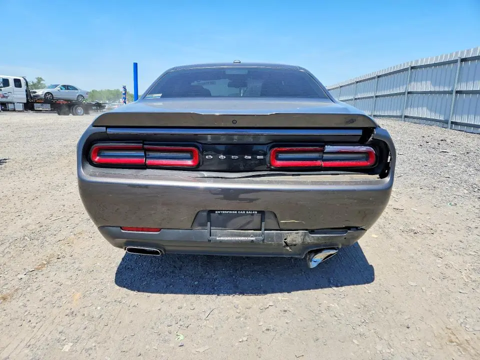 2021 DODGE CHALLENGER SXT  