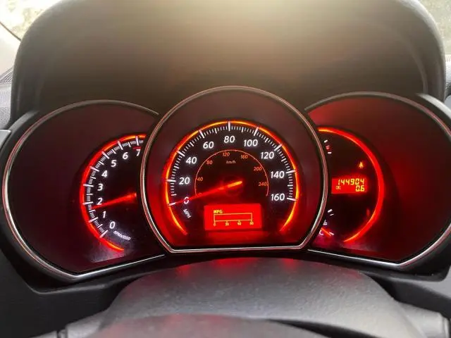 2010 NISSAN MURANO S  