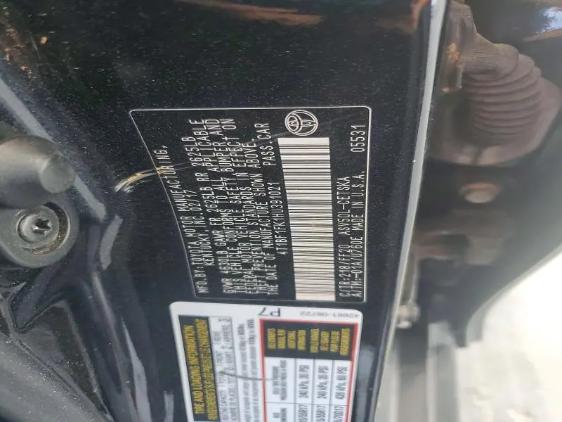 2017 TOYOTA CAMRY SE  