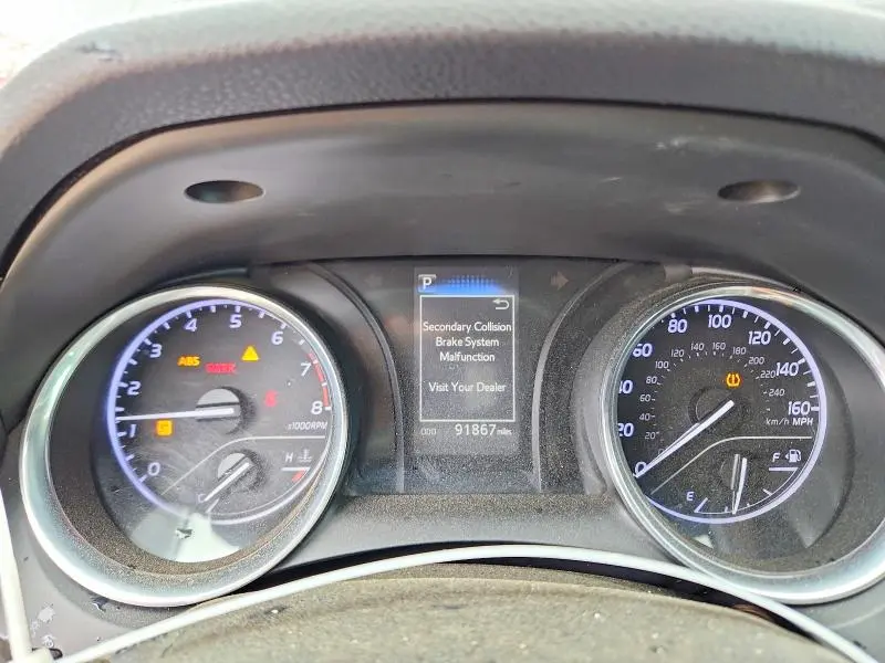2019 TOYOTA CAMRY LE  
