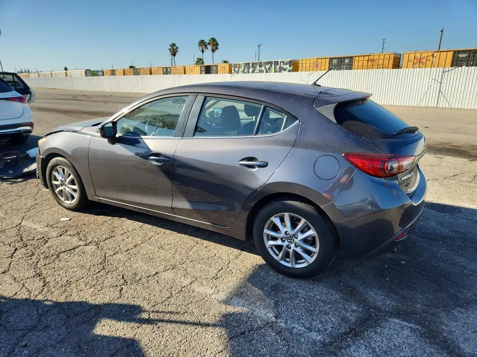 2016 MAZDA 3 TOURING  