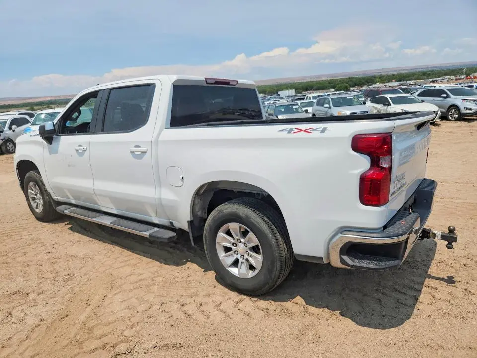 2021 CHEVROLET SILVERADO K1500 LT  