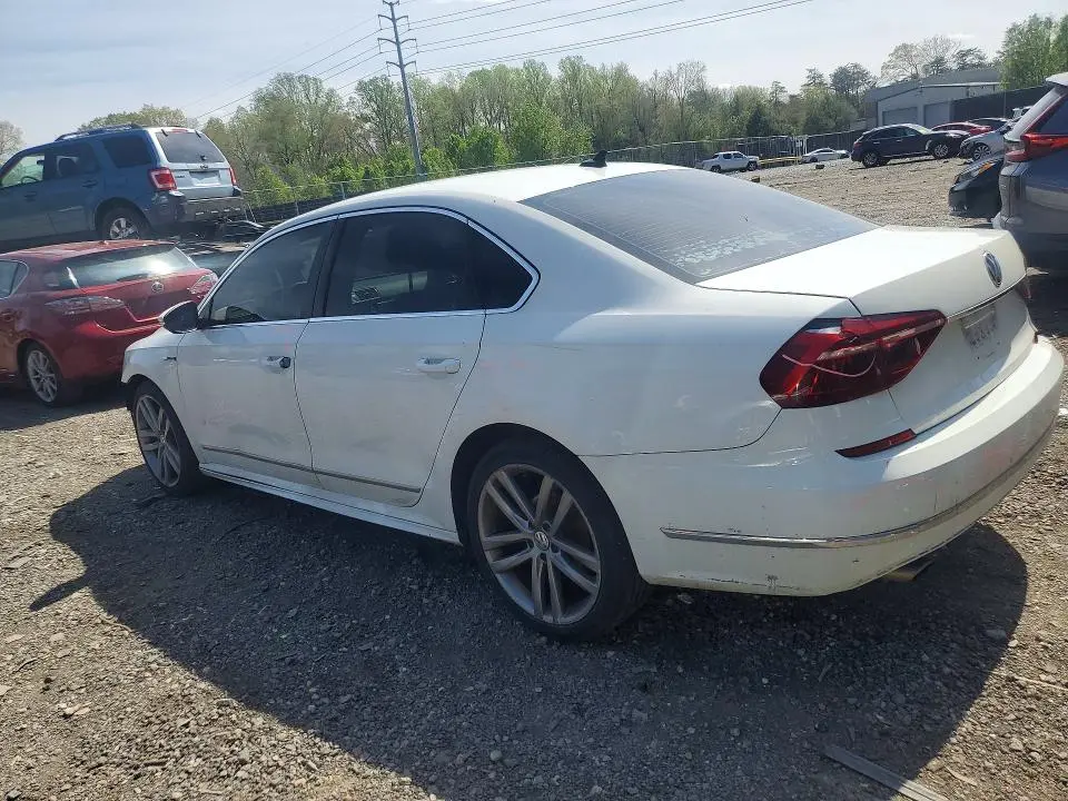 2017 VOLKSWAGEN PASSAT R-LINE  
