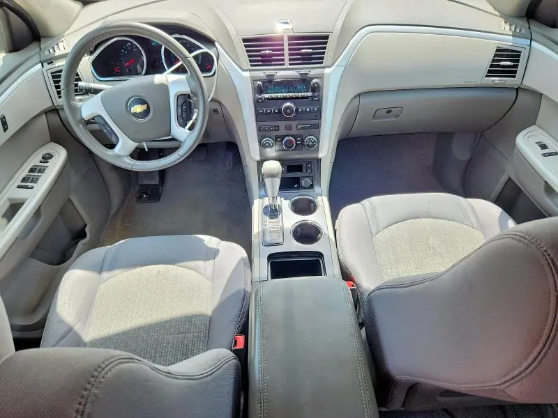 2012 CHEVROLET TRAVERSE LT  